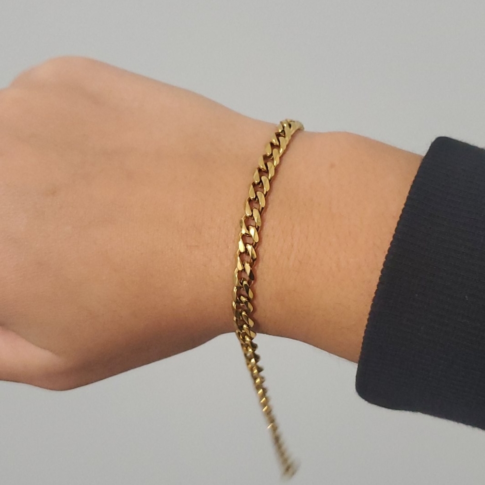 Stainless steel gold chain bracelet
